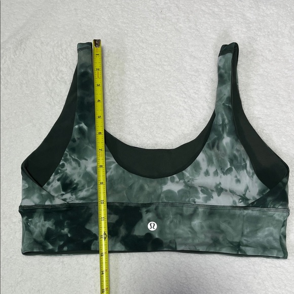 Lululemon Green Tie-Dye Scoop Neck Stretch Sports Bra sz 12 NWOT Comfy Fit - Picture 5 of 10